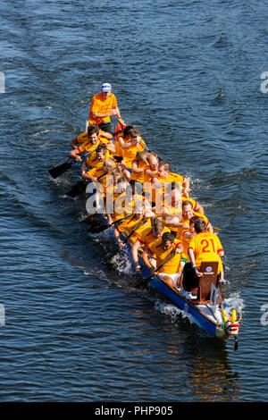 Mülheim an der Ruhr, Deutschland. 2. September 2018. Der 22 Dragon Boat Festival gefeiert, an der Ruhr. Foto: Bettina Strenske/Alamy leben Nachrichten Stockfoto