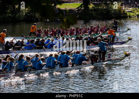 Mülheim an der Ruhr, Deutschland. 2. September 2018. Der 22 Dragon Boat Festival gefeiert, an der Ruhr. Foto: Bettina Strenske/Alamy leben Nachrichten Stockfoto