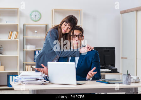 Person, von seiner Arbeit entlassen Stockfoto