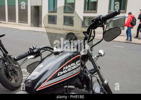 Harley-Davidson Sportster 883 R Motorrad, London, UK Stockfoto