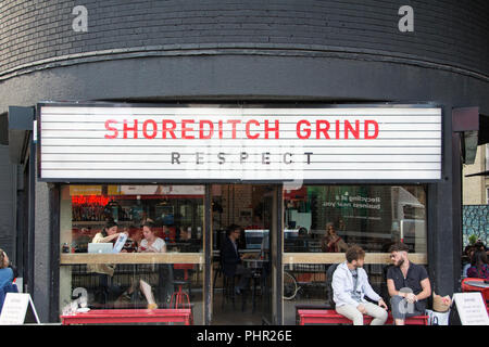 Shoreditch Schleifen respekt Cafe auf der alten Straße Kreisverkehr, London, EC2, UK Stockfoto