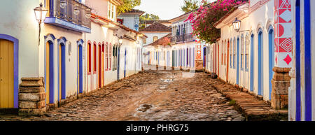 Paraty ist eine der ersten Städte in Brasilien, wo die Portugiesen ihre Fingerabdrücke in der Architektur der Stadt. In Paraty, erleben Sie. Stockfoto