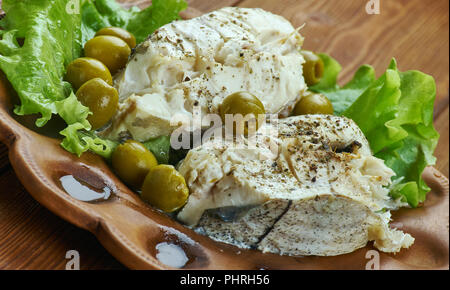 Alaskan Kabeljau mit Fenchel, Oliven Stockfoto