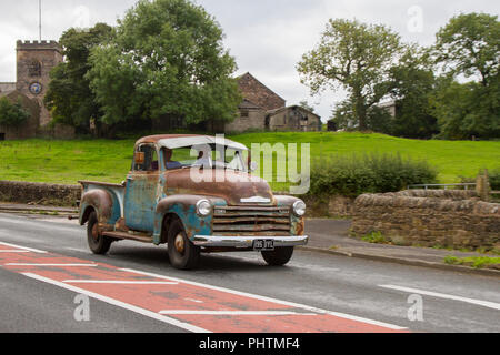 1953 50s Rusty American Chevrolet Truck 195UYL im Hoghton Tower Classic, Veteran, vintage, restauriert, super Auto Show, VEREINIGTES KÖNIGREICH Stockfoto