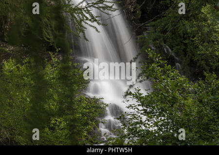 Versteckten Wasserfall, Duisitzkarsee, Obertal, Schladminger Tauern, Schladming, Steiermark, Österreich Stockfoto