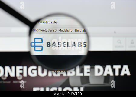 Mailand, Italien - 20 August 2018: BASELABS Website Homepage. BASELABS Logo sichtbar. Stockfoto