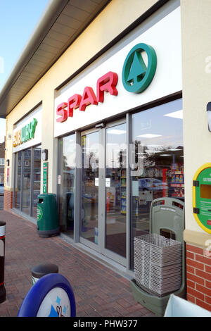 Neue Spar Shop vordere Einheit an Thurcroft Shopping Precinct Stockfoto