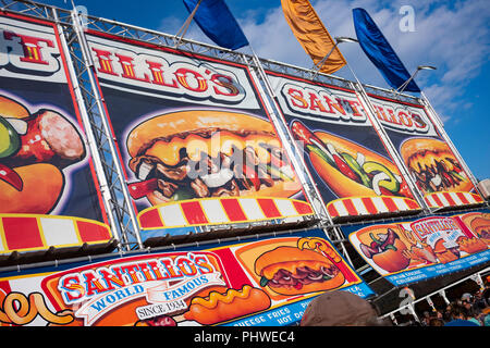 Essen steht bei der Great New York State Fair, 1. September 2018. Stockfoto