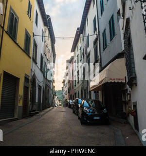 Die Stadt Borgo a Mozzano in der Provinz Lucca in der Toskana, Italien Stockfoto