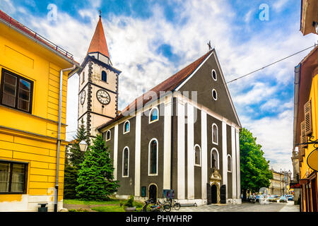 Malerische Aussicht in Varazdin Kirche im barocken Stil, Kroatische reisen Sehenswürdigkeiten. Stockfoto