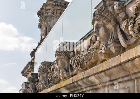 Gotische Architektur Detail Nahaufnahme. Reichstag in Berlin, Deutschland. Stockfoto