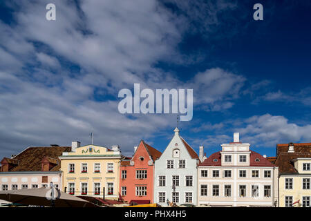 Typischen bunten Häuser in der Altstadt von Tallinn, Estland Stockfoto