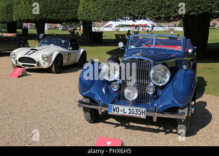 Bentley 4,25 Liter Sport Cabriolet (1938), Concours von Eleganz 2018, 2. September 2018. Hampton Court Palace, London, UK, Europa Stockfoto