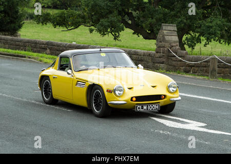 Gelb 969 Tvr an hoghton Türme jährliche klassische Oldtimer Rallye, Großbritannien Stockfoto