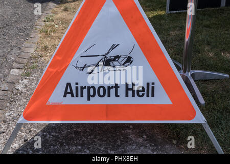 Warndreieck mit Flughafen Heli Stockfoto