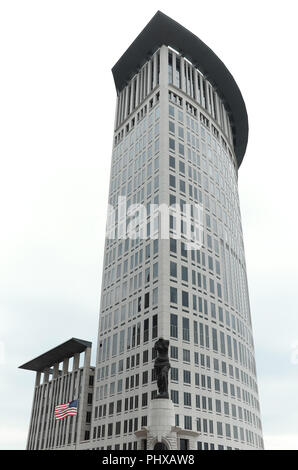 Die Carl B. Stokes United States Court House Gebäude an der West Superior Avenue in der Innenstadt von Cleveland, Ohio, USA. Stockfoto