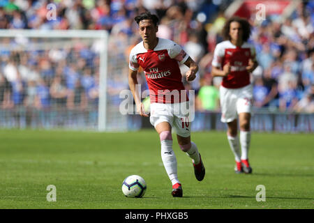 Cardiff, Großbritannien. 2. September 2018. Mesut Ozil von Arsenal in Aktion. Premier League match, Cardiff City v Arsenal an der Cardiff City Stadion am Sonntag, den 2. September 2018. Dieses Bild dürfen nur für redaktionelle Zwecke verwendet werden. Nur die redaktionelle Nutzung, eine Lizenz für die gewerbliche Nutzung erforderlich. Keine Verwendung in Wetten, Spiele oder einer einzelnen Verein/Liga/player Publikationen. pic von Andrew Obstgarten/Andrew Orchard sport Fotografie/Alamy leben Nachrichten Stockfoto