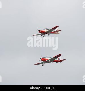 Sonntag, 2. September, 2018. Ayr, Schottland, Großbritannien. Ein chipmunk und Bulldogge durchgeführt für die Massen am zweiten Tag der schottischen International Airshow, die durch starke Winde und niedrige Wolken bedroht war. Die meisten Programm wurde zwar zur Freude der Massen durchgeführt. Stockfoto