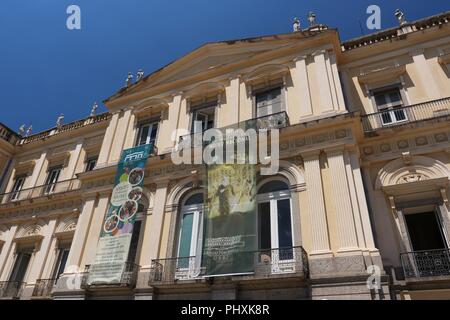 Datei BILDER: Rio de Janeiro, Brasilien. Dezember 2017. Brasiliens National Museum, das landesweit älteste wissenschaftliche Einrichtung und einer von Amerikas wichtigsten naturhistorischen Museen, wurde vollständig durch Feuer heute zerstört, 2. September 2018. Dieses Foto ist von Dezember 2017. Credit: Maria Adelaide Silva/Alamy leben Nachrichten Stockfoto