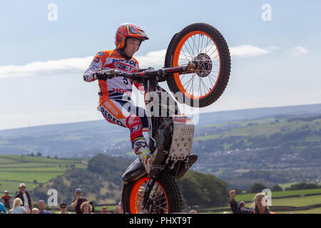 Die besten internationalen Reiter Wettbewerb die britische Runde der Welt Studien GP. Ergebnisse - Platz 1 - Toni Bou. Zweiter Adam Raga. Dritte - Miquel Gelabert. Vierte - takahisa Fujinami. Stockfoto