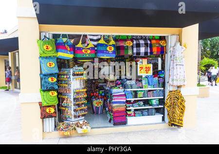 Cozumel, Mexiko - Mai 04, 2018: Die lokale Produkte auf das Fach street Hersteller - Mexiko Stockfoto