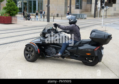 Der Can-Am Spyder F3 Limited, ein Delta trikes Motorrad mit zwei Vorderrädern und einem Antriebsrad auf der Rückseite Stockfoto