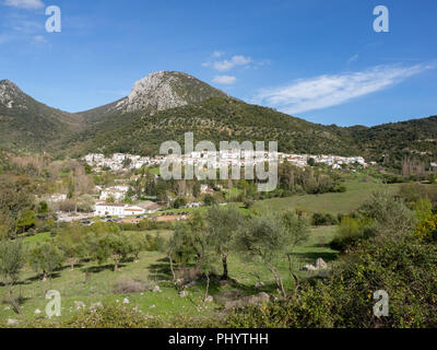 Benamahoma, Spanien, eine publo Blanco (weißes Dorf) in der Nähe von El Bosque, Spanien Stockfoto