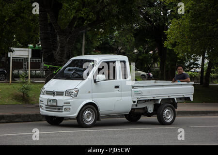 Chiangmai, Thailand - 10. August 2018: Mini Private Tongfong Truck. Foto auf der Straße in chiangmai Stadt. Stockfoto