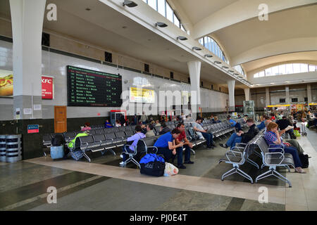 Moskau, Russland - 21. Mai. 2018. Innenraum Wartezimmer in Jaroslawl station Stockfoto