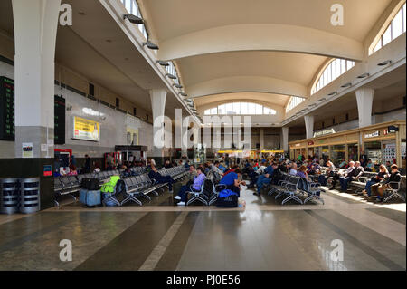 Moskau, Russland - 21. Mai. 2018. Innenraum Wartezimmer in Jaroslawl station Stockfoto