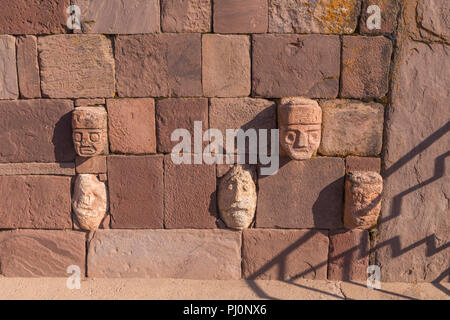 Alte Ruinen, Tiwanaku, an das Departamento La Paz, Bolivien Stockfoto