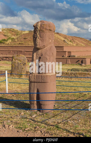 Alte Ruinen, Tiwanaku, an das Departamento La Paz, Bolivien Stockfoto