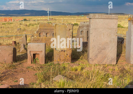 Alte Ruinen, Tiwanaku, an das Departamento La Paz, Bolivien Stockfoto