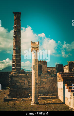 Solar Uhr im Tempel des Apollo in Pompeji Stockfoto