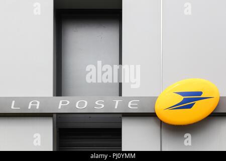 Lyon, Frankreich - 26. Mai 2018: die Fassade von La Poste in Frankreich. La Poste ist ein Post in Frankreich, im Mutterland Stockfoto