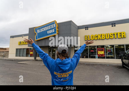 12. AUGUST 2018 - FAIRBANKS ALASKA: Blockbuster Videothek während seiner letzten Tage in Business an der Filialschließung Verkauf Stockfoto