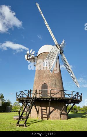 Eine funktionierende Windmühle in Wilton Wiltshire Stockfoto