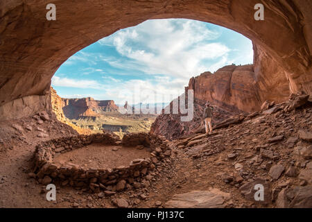 Falsche Kiva zu Besuch in Canyonlands NP, Insel im Himmel Stockfoto