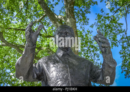 Statue, Nelson Mandela, Parliament Square, London, England, Grossbritannien Stockfoto