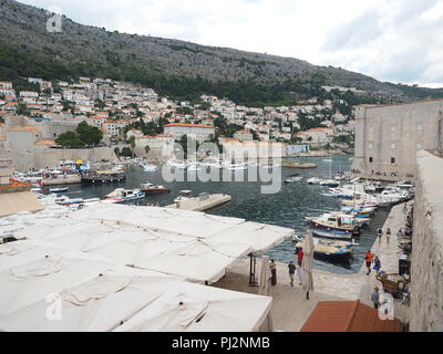 Dubrovnik, Kroatien - Juli 05, 2018: Blick auf die Altstadt von Dubrovnik, Kroatien Stockfoto