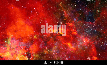 Nebel und Galaxien im dunklen Raum. Elemente des Bildes von der NASA eingerichtet. Stockfoto