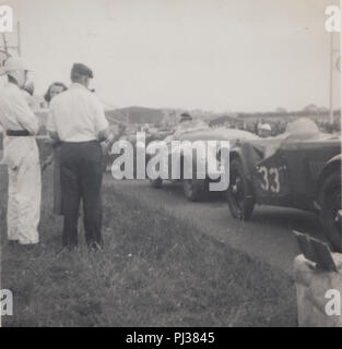 Jahrgang 1954 Foto von Rennwagen Futter für Rennen Nr. 3 in Snetterton, Norfolk Stockfoto