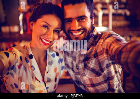 Portrait von lächelnden Paar Spaß Stockfoto