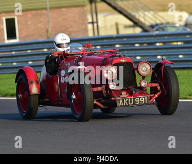 Edward Bradley, Aston Martin Ulster, vor dem Krieg Team Challenge, Aston Martin Owners Club Racing, Snetterton, Norfolk, England, Samstag, den 1. September 201 Stockfoto