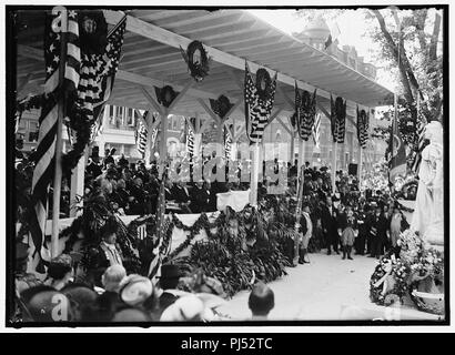 Barry, John. Commodore, U.S.N. Seine Statue enthüllt, 16. Mai 1914; Präsident Woodrow Wilson in der vorderen Zylinderreihe Stockfoto