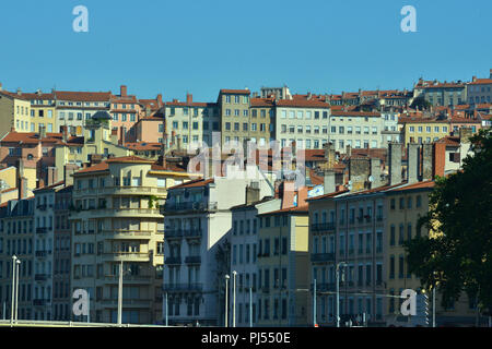 Lyon (Frankreich): Immobilien, Gebäude auf dem Hügel von La Croix Rousse, in der 1. Arrondissement (Bezirk). Stockfoto
