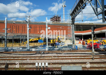 Baustelle, Bahngleise Arbeiter auf dem Anflug zum Bahnhof Paddington in London England Großbritannien KATHY DEWITT Stockfoto