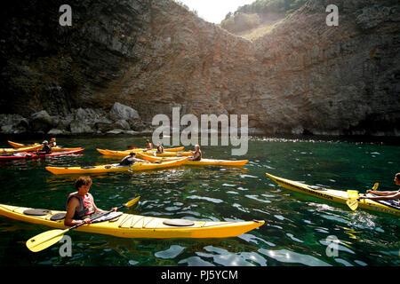 Kajak in Costa Brava. L Estartit. Girona. Catalunya. Spanien Stockfoto