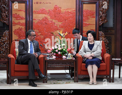 Peking, China. 4. Sep 2018. Chinesischen Vizepremier Sun Chunlan trifft sich mit Generaldirektor der Weltgesundheitsorganisation Tedros Adhanom Ghebreyesus in Peking, der Hauptstadt von China, Sept. 4, 2018. Credit: Zhang Ling/Xinhua/Alamy leben Nachrichten Stockfoto