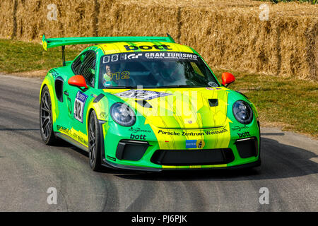 2018 Porsche 911 GT3 RS auf der Demonstration hillclimb laufen am Goodwood Festival 2018 von Geschwindigkeit, Sussex, UK. Stockfoto